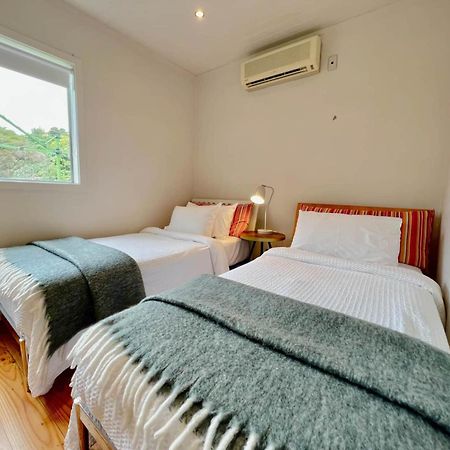 Tawa Cottage - Coast & Country Oneroa Extérieur photo